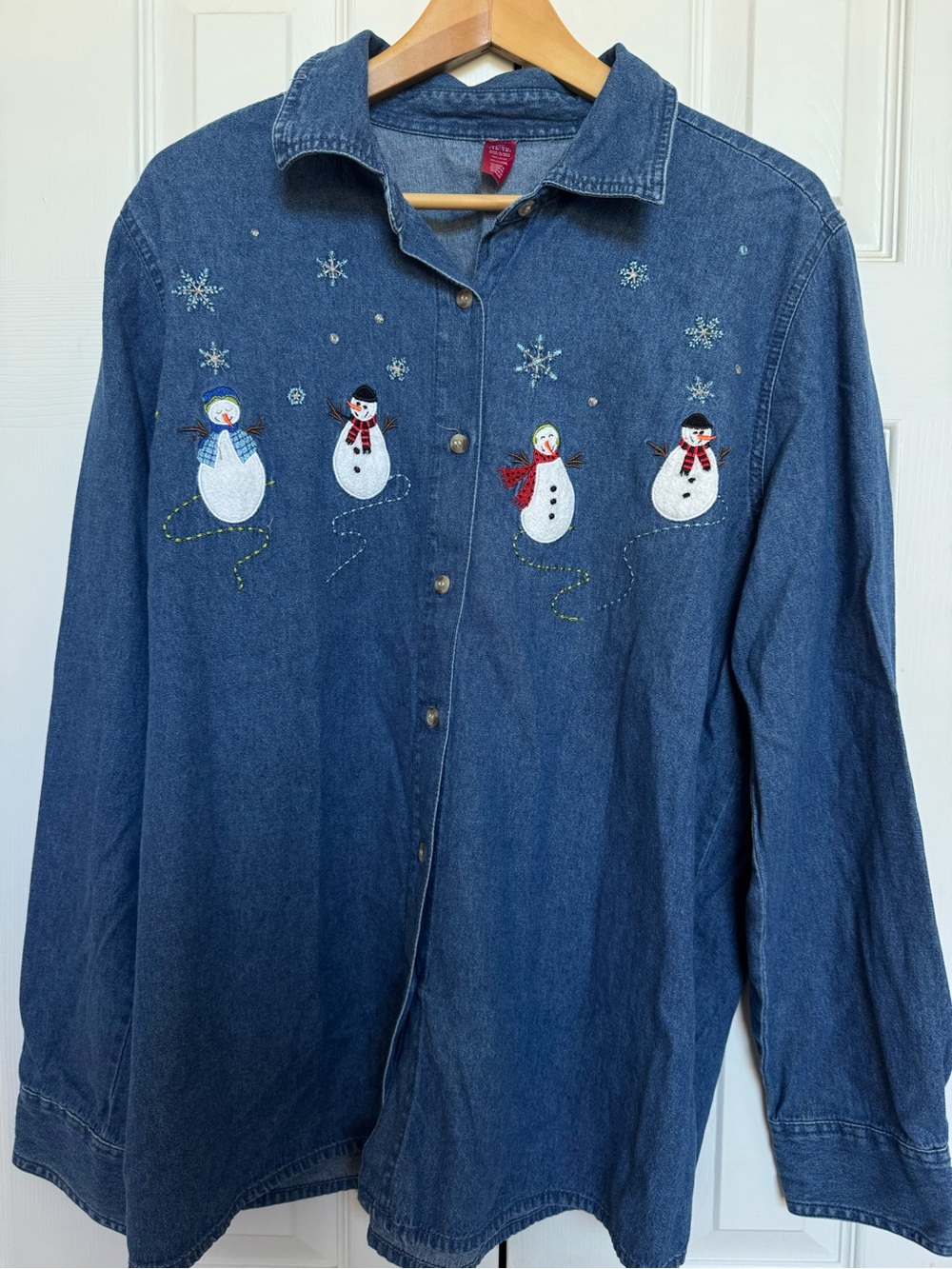 Basic Editions Womens XL VTG Denim Christmas Embroidered Snowman Shirt Plus 16